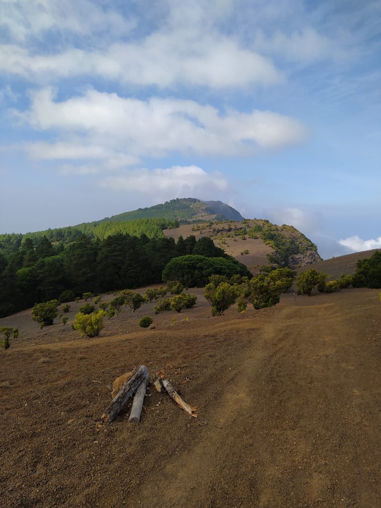 Pico del Malpaso, senderismo en El Hierro