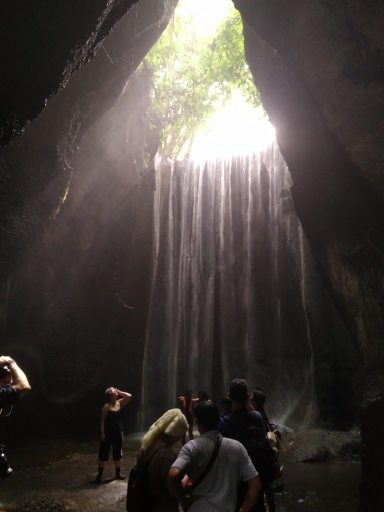 Tukad Cepung Waterfall, Diario de Viaje