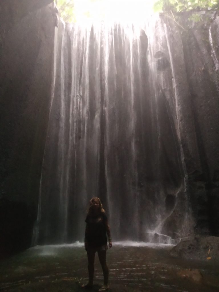 Tukad cepung waterfall, GUÍA COMPLETA PARA VIAJAR A BALI