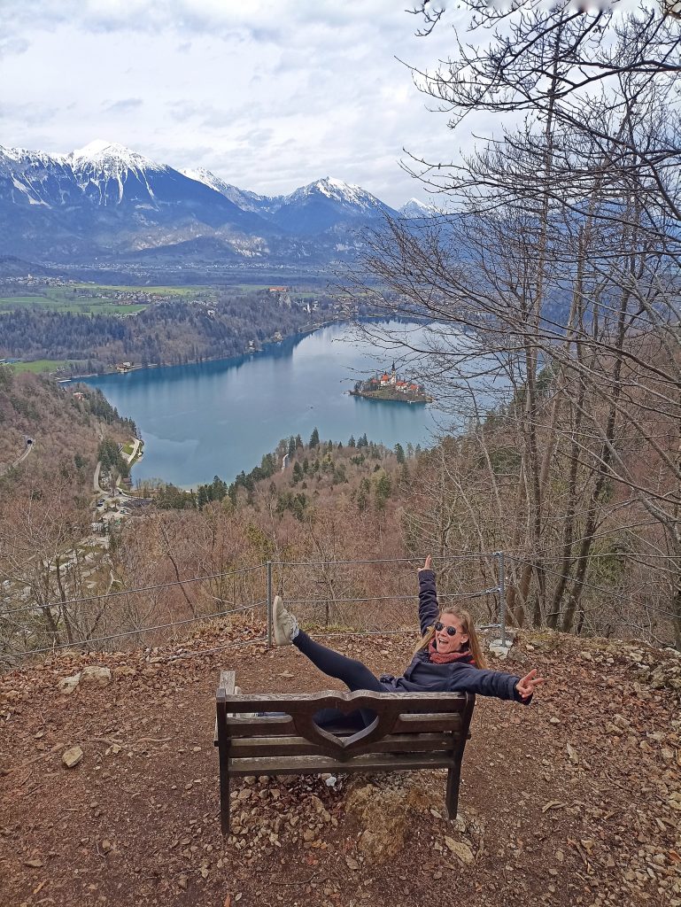 El banco del postureo de Osojnica, Lago Bled, qué ver en Eslovenia